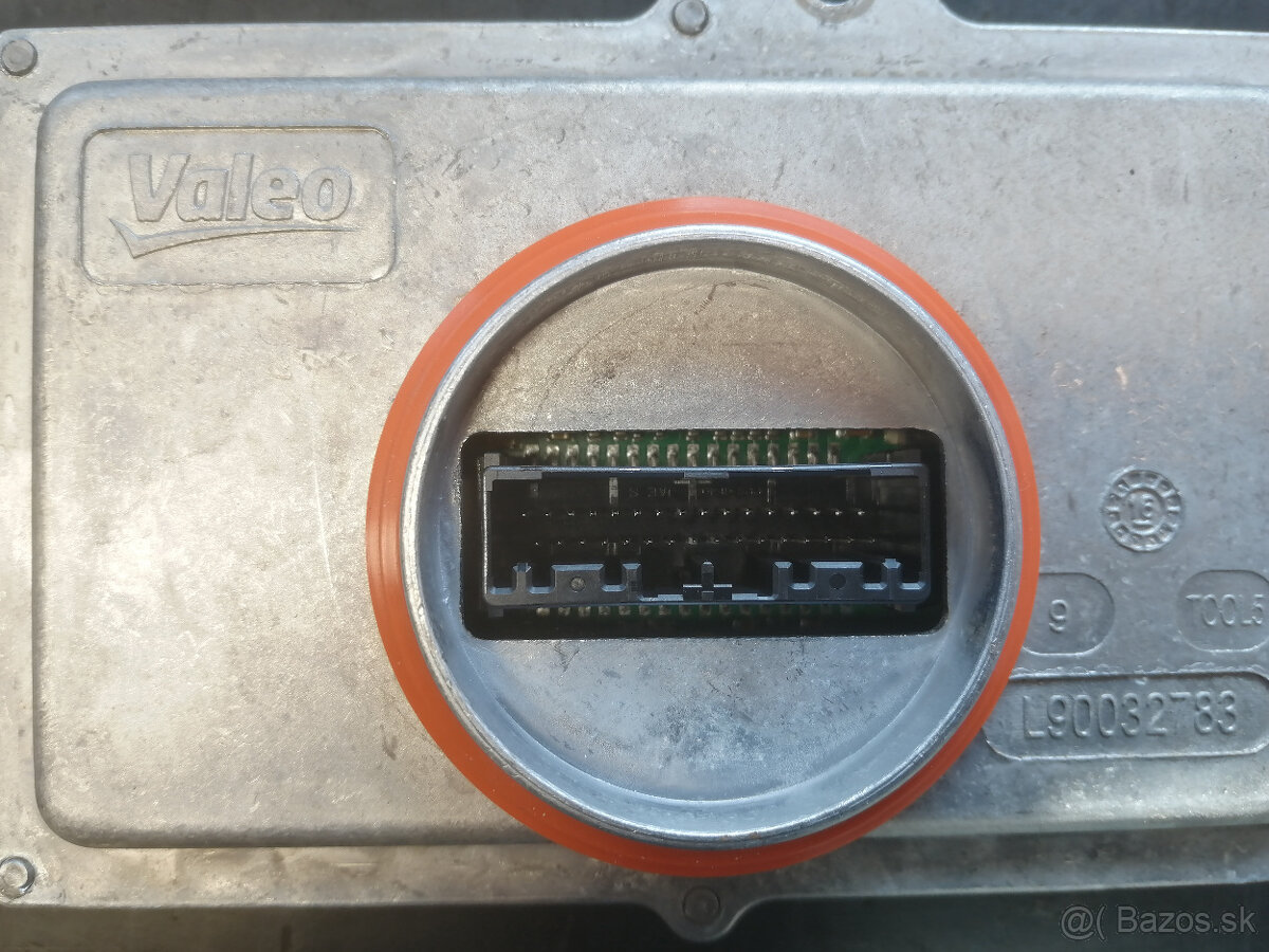 Land Rover Discovery 5 L462 levý FULL LED světlomet - 15