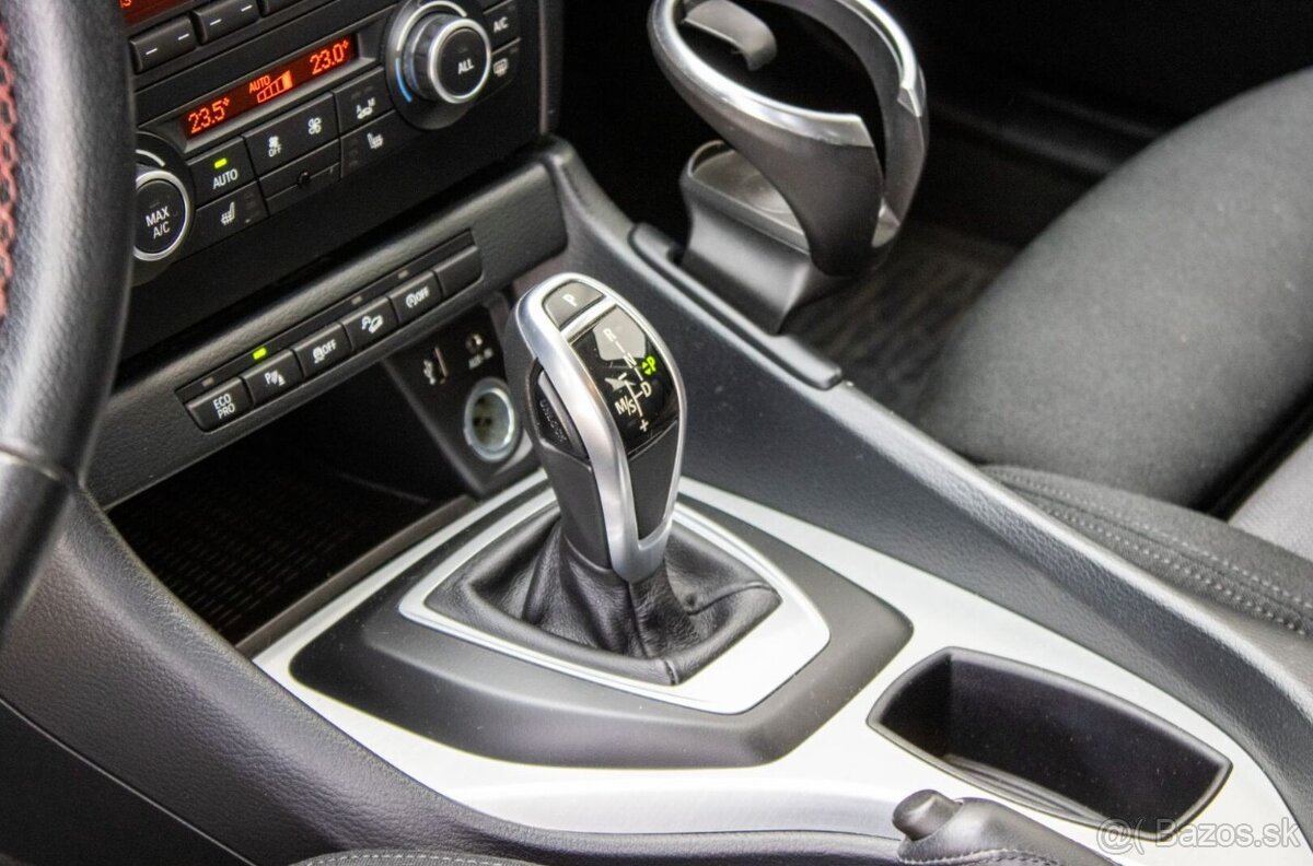 BMW X1 xDrive 20d A/T, 135kW, A8, 5d. - 15