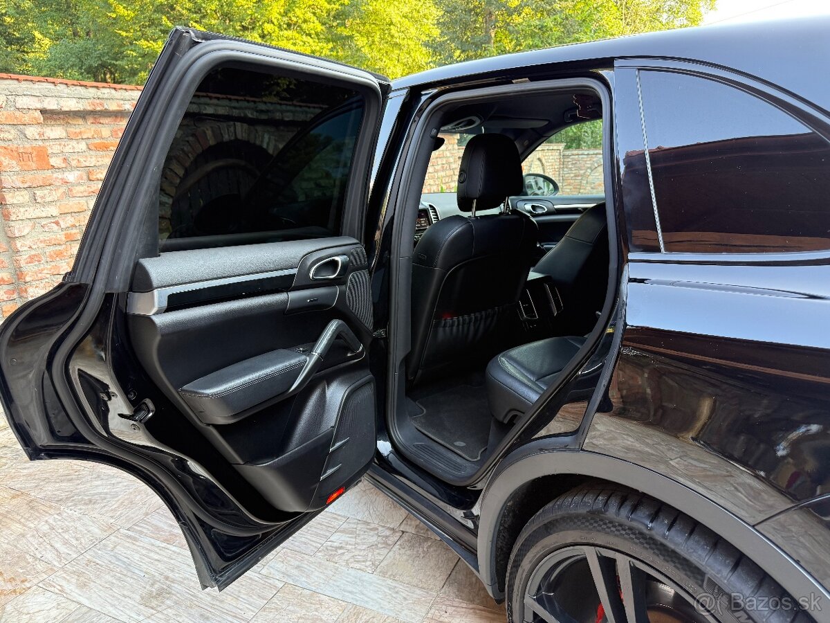 Porsche Cayenne 3.0tdi - 15