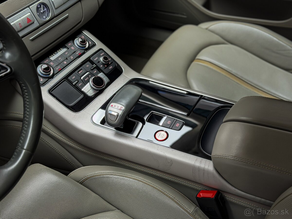 Audi S8 PLUS Quattro - 15