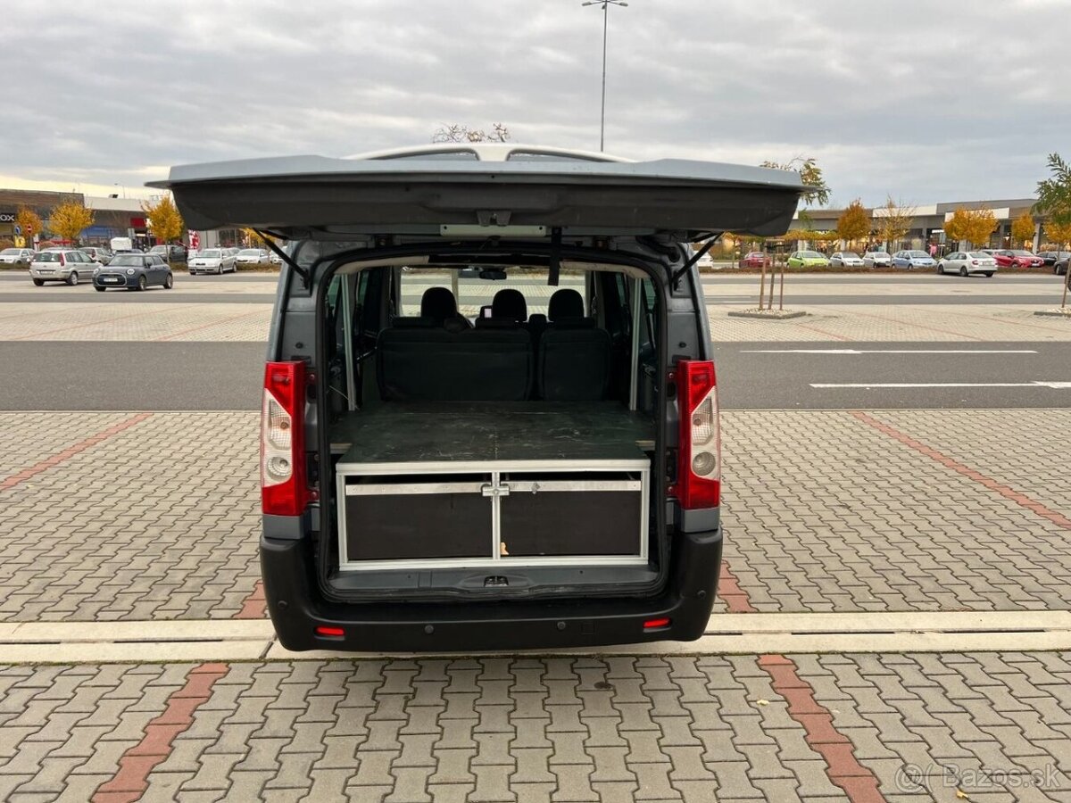 Peugeot Expert 2.0 HDi 94kw long Webasto lůžko - 15