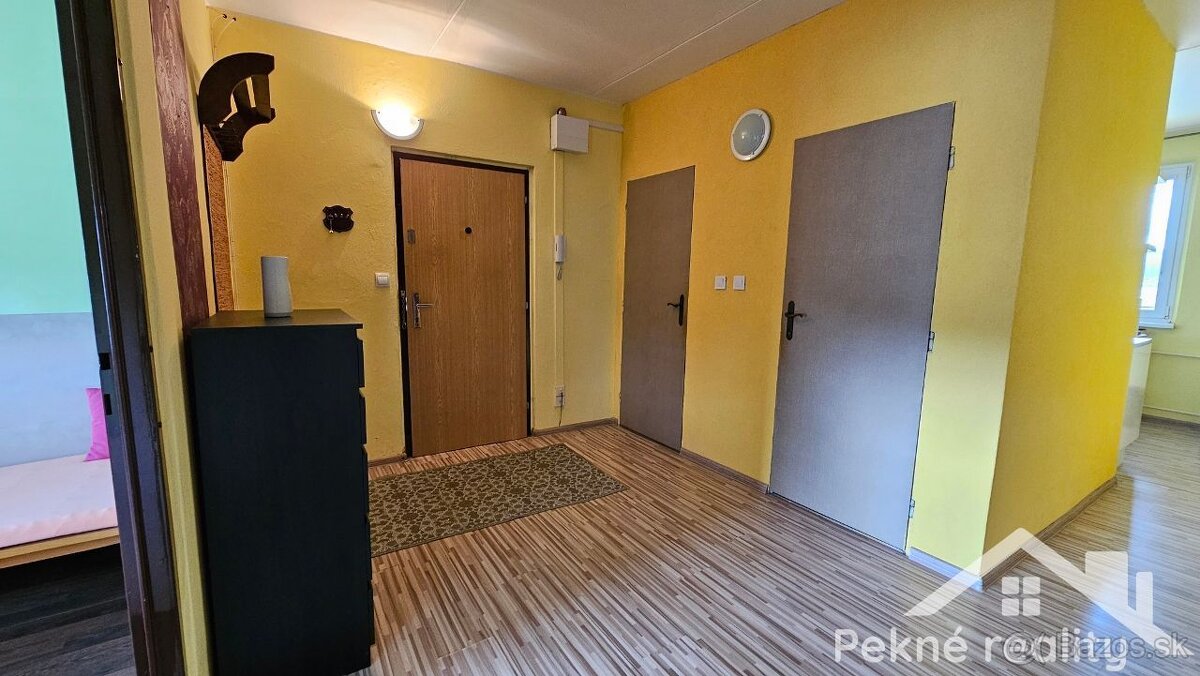 Predaj 3 izbového zariadeného bytu vo Zvolene - Západ - 15