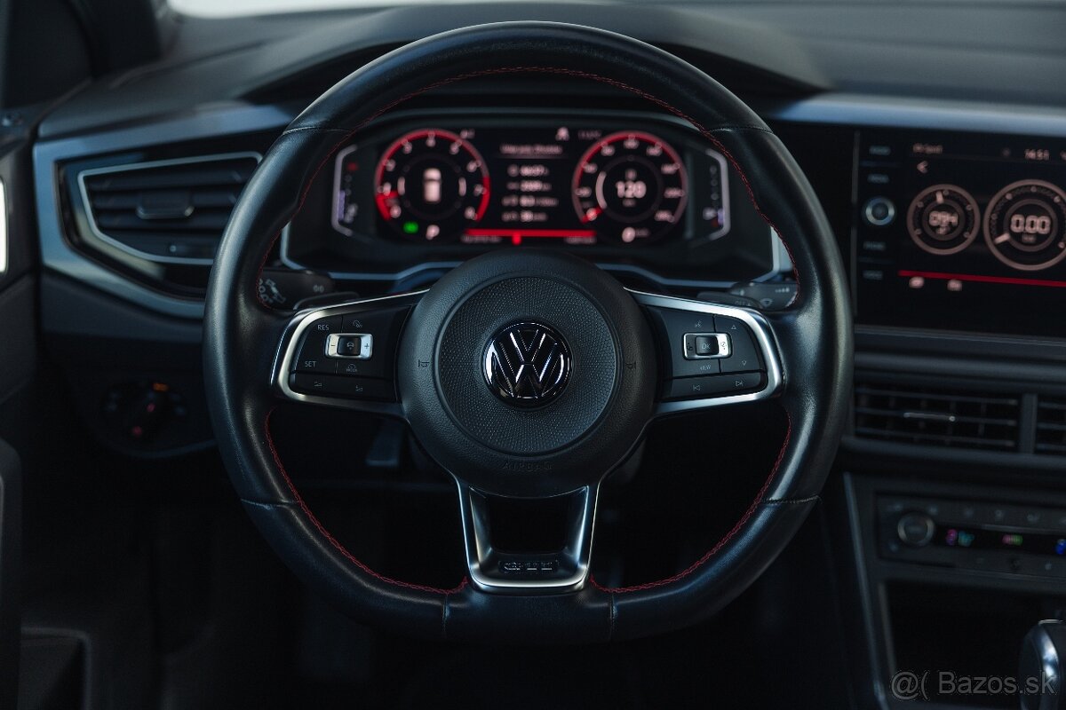 Volkswagen Polo GTI 2.0 TSI DSG - 15