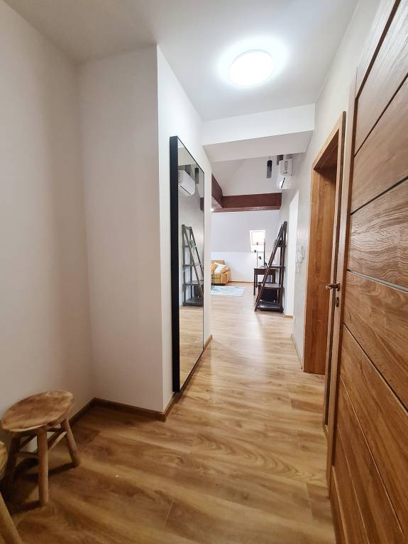 Výnimočný, luxusný, nový 4-izb. byt, centrum Záh. Bystrice - 15