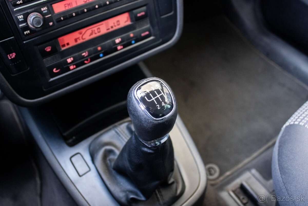 Seat Alhambra 1.9 TDI, 96kW (2006) - 15