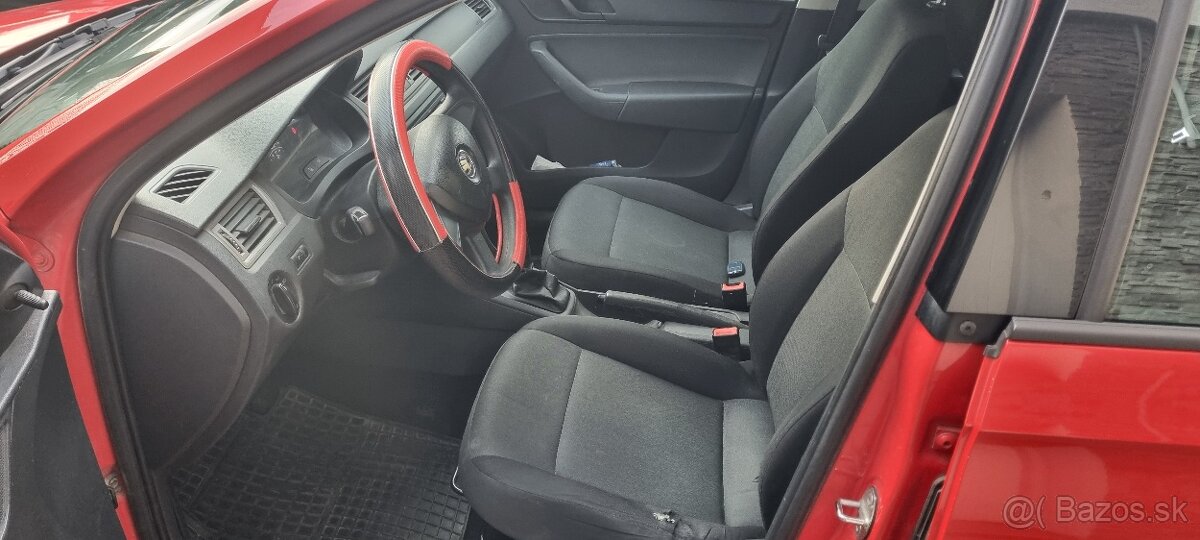 Skoda Rapid 1.2 tsi 63 kW - 15