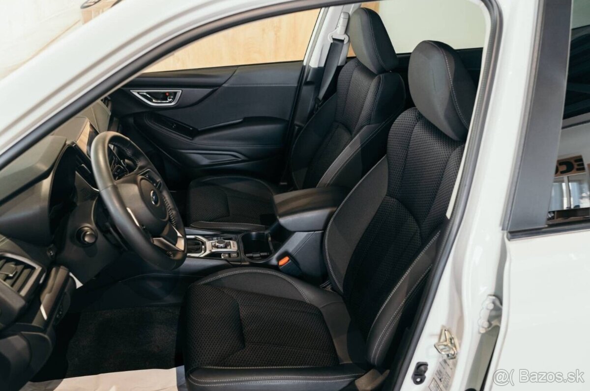 Subaru Forester 2.0i mHEV Style X-Tra Lineartronic - 15