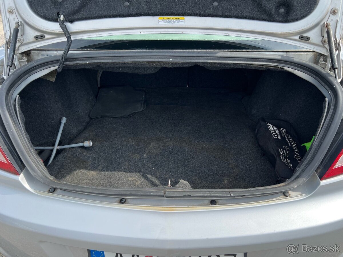 Chrysler Sebring 2.0 benzín, 115kW, MT/5, rok:12.2007. - 15