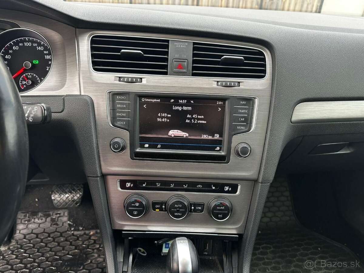 Volkswagen Golf 1.6 TDI DSG - 15