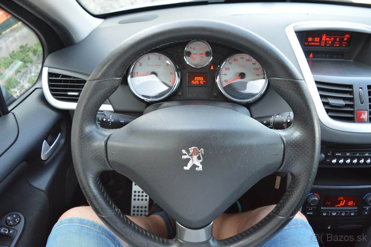PEUGEOT 207 1,4 70kW M5 Slovenské - 15