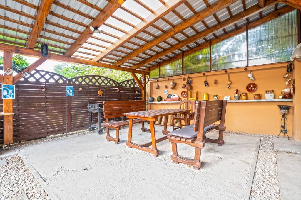 ALL INCLUSIVE | NA PREDAJ VÝNIMOČNÝ RODINNÝ DOM VO VEĽKOM ME - 15