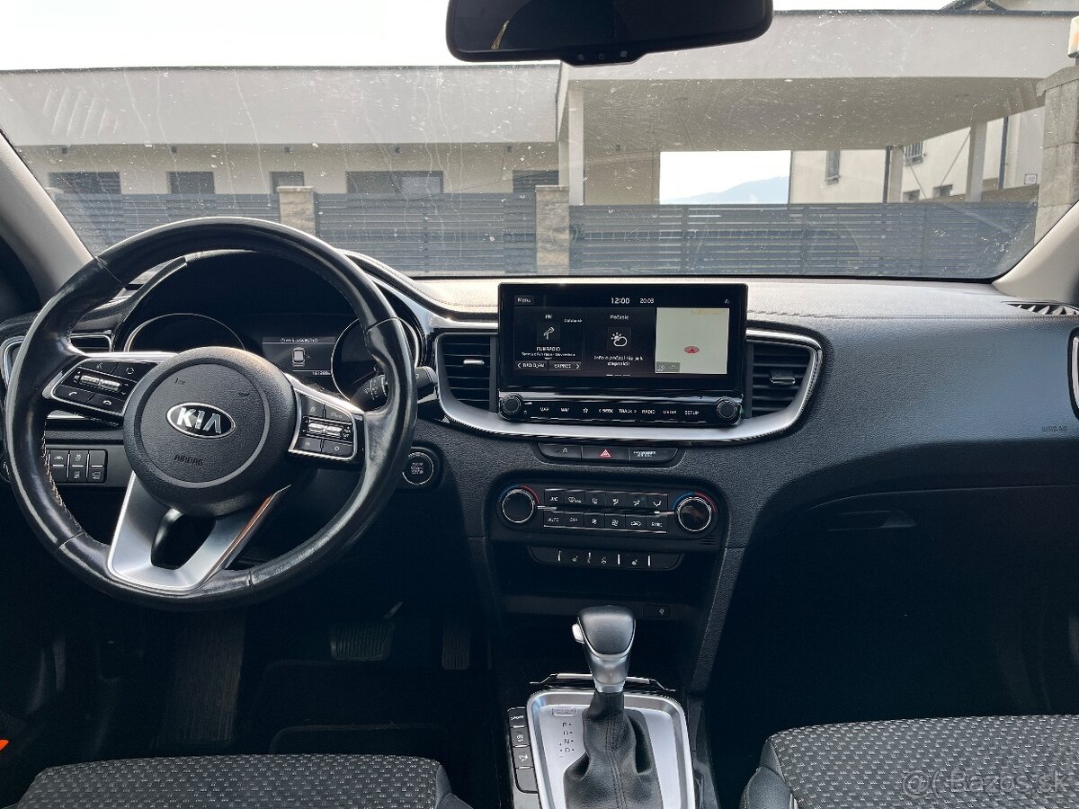 KIA XCEED 1.6 CRDi aurtomat – výbava GOLD - 15