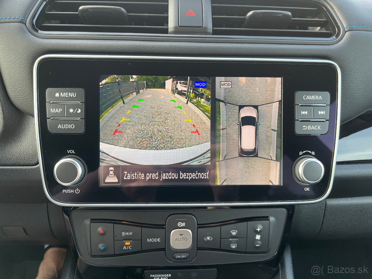 Nissan Leaf N-Connecta 40KWH V ZÁRUKE 360 STUPŇOVÁ KAMERA - 15