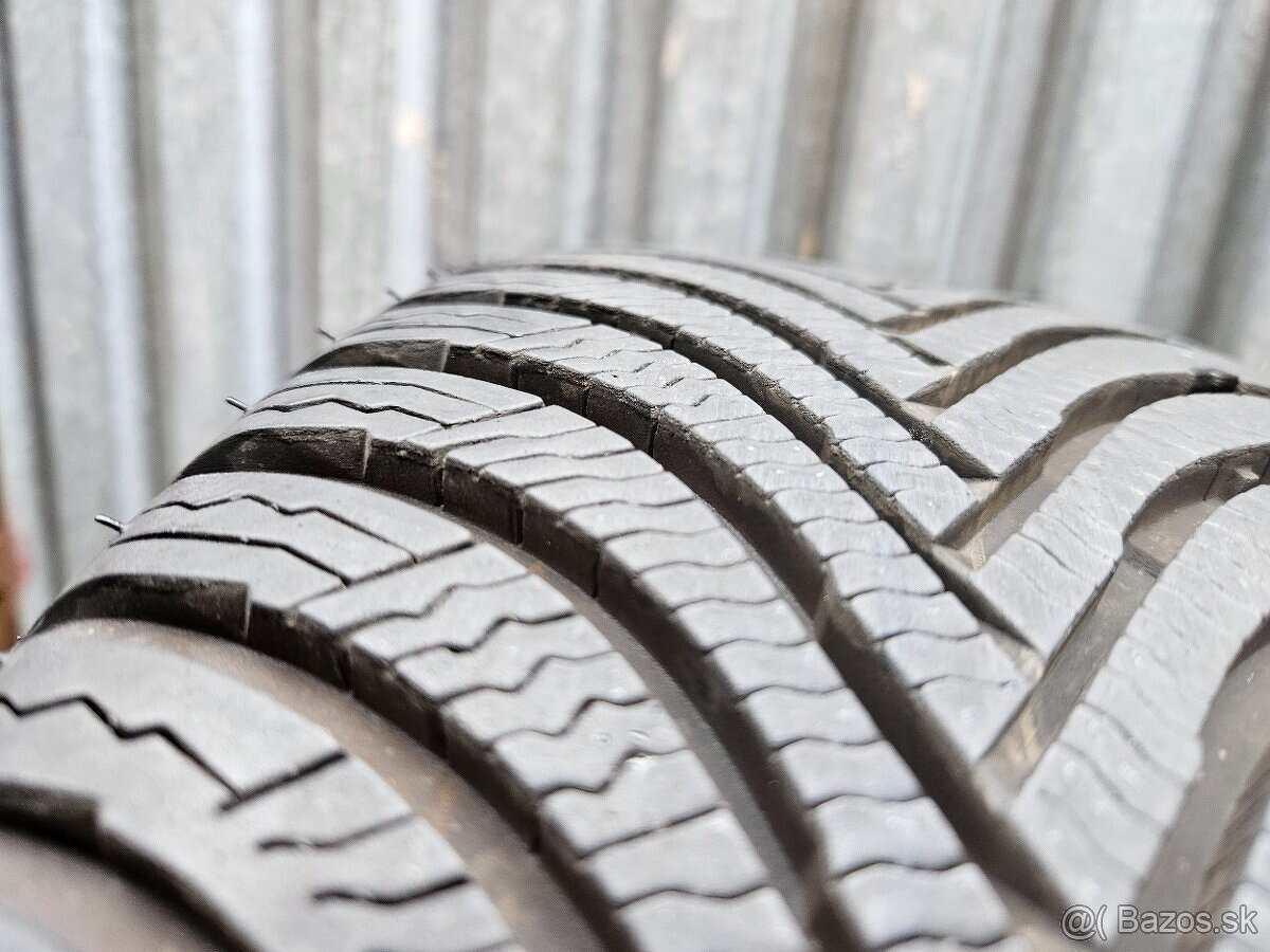 Originálna zimná sada VW - 5x112 r16 + 205/60 r16 92H - 15