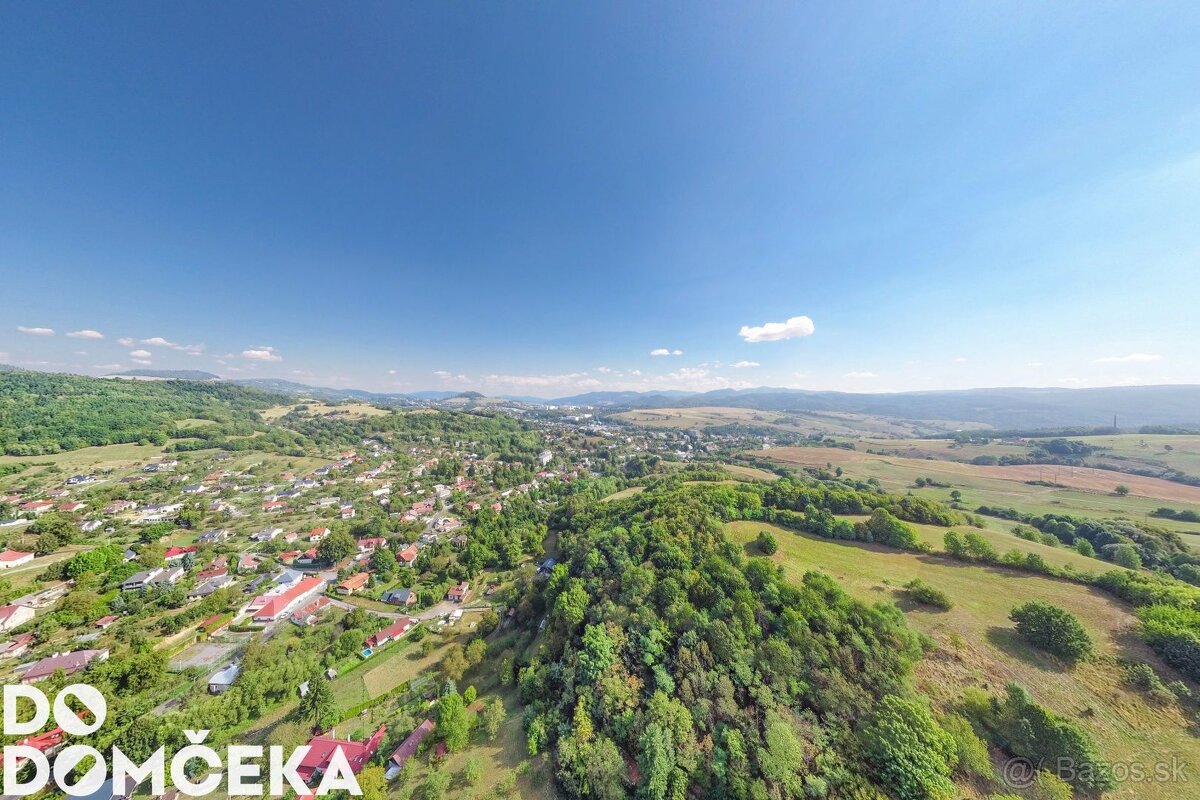 DO DOMČEKA | Slnečný stavebný pozemok s pekným výhľadom, Krí - 15