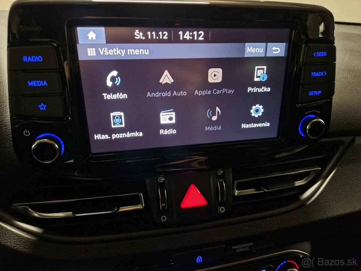 Hyundai i30 combi family 1.5i DPi 81kW 48000km facelift CW - 15