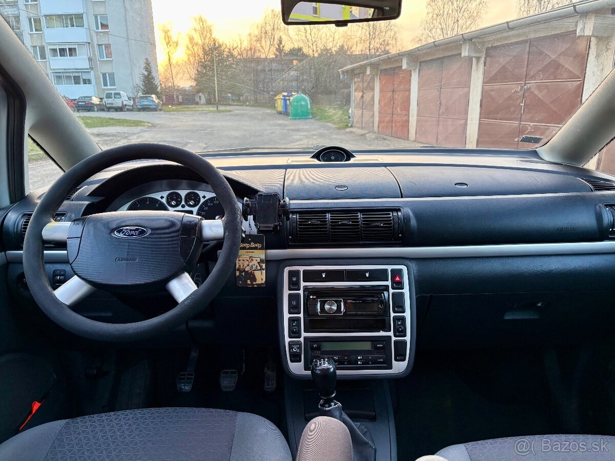 Ford Galaxy 7-miestne - 15
