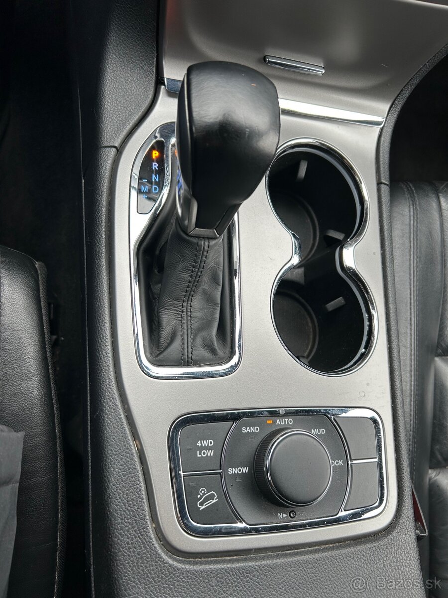 Jeep Grand Cherokee 3.0L V6 TD Laredo A/T - 15