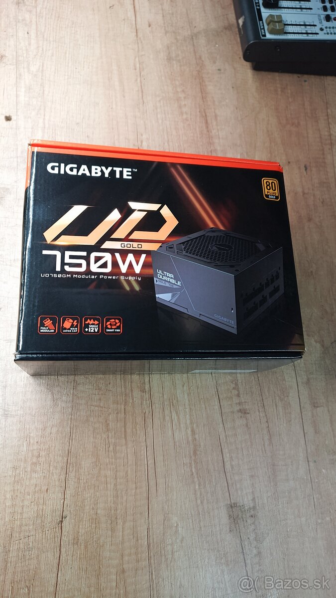 Rozpredám diely z herného PC - 15