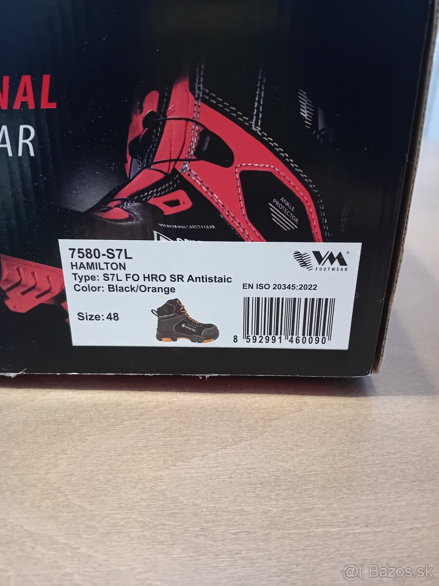 Pracovna obuv 48 - 15