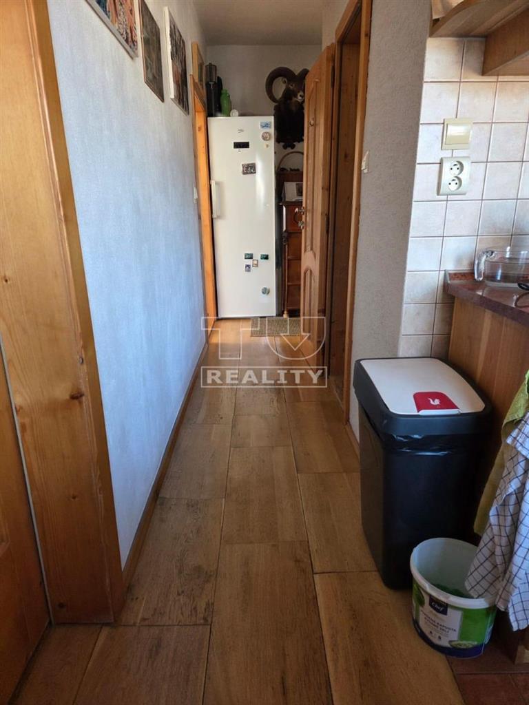 TUreality ponúka na predaj slnečný 3- izbový byt v Zuberci. - 15