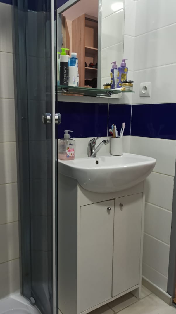 Prenájom 1 izbového bytu - 15