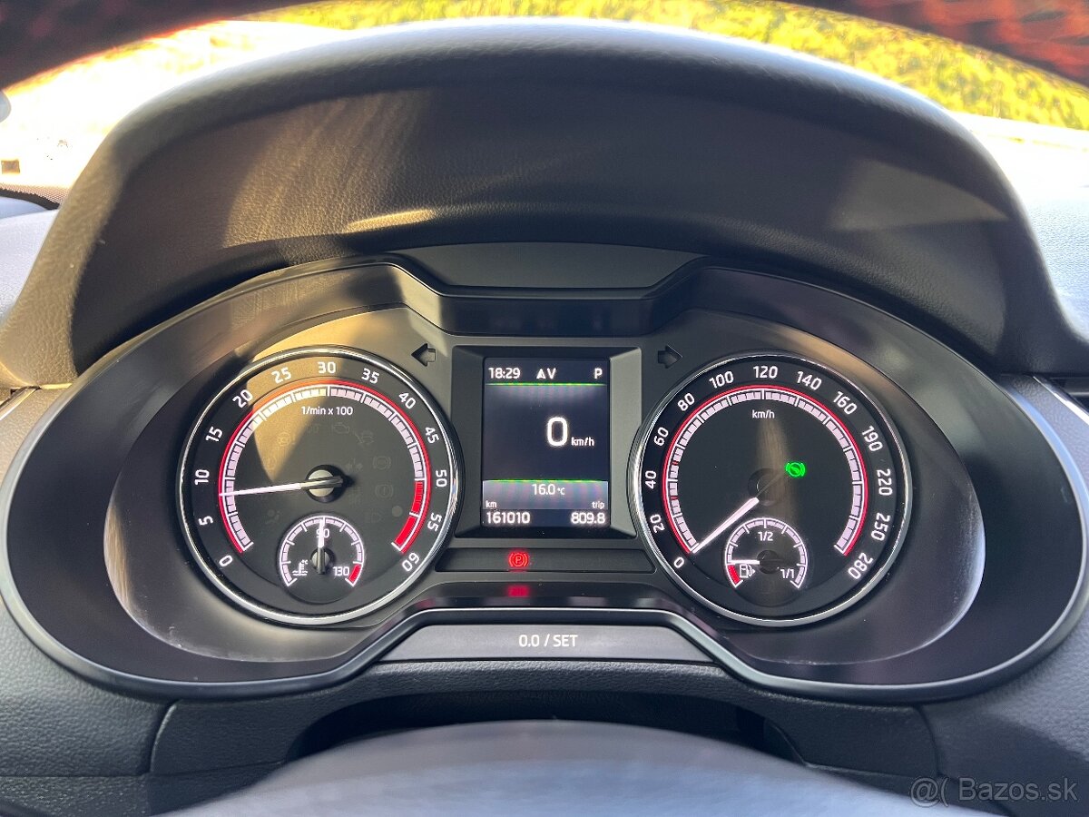 ŠKODA OCTAVIA 3 RS 135kw dsg - 15