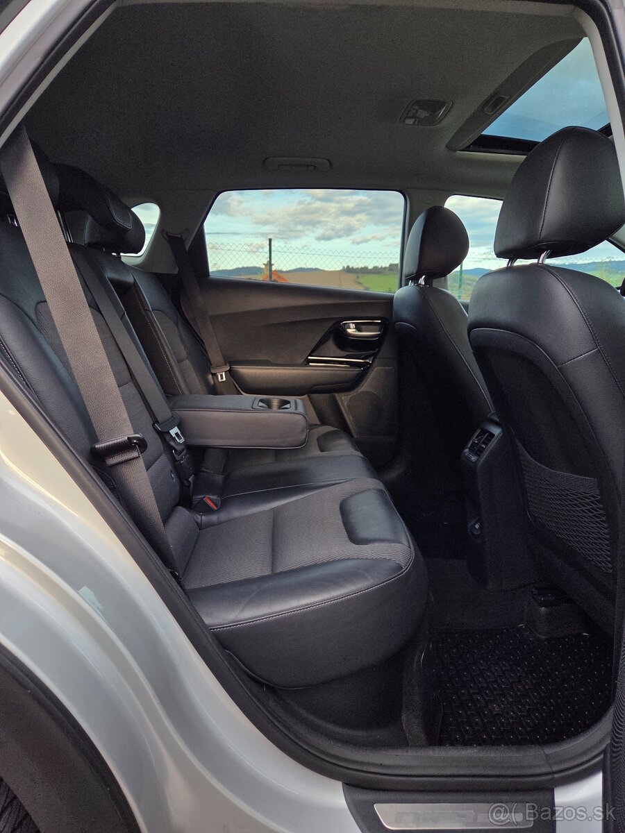 Kia Niro 1.6 GDI Automat - 15