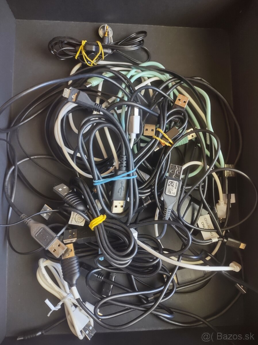 -15- Mobilné telefóny - príslušenstvo - 15