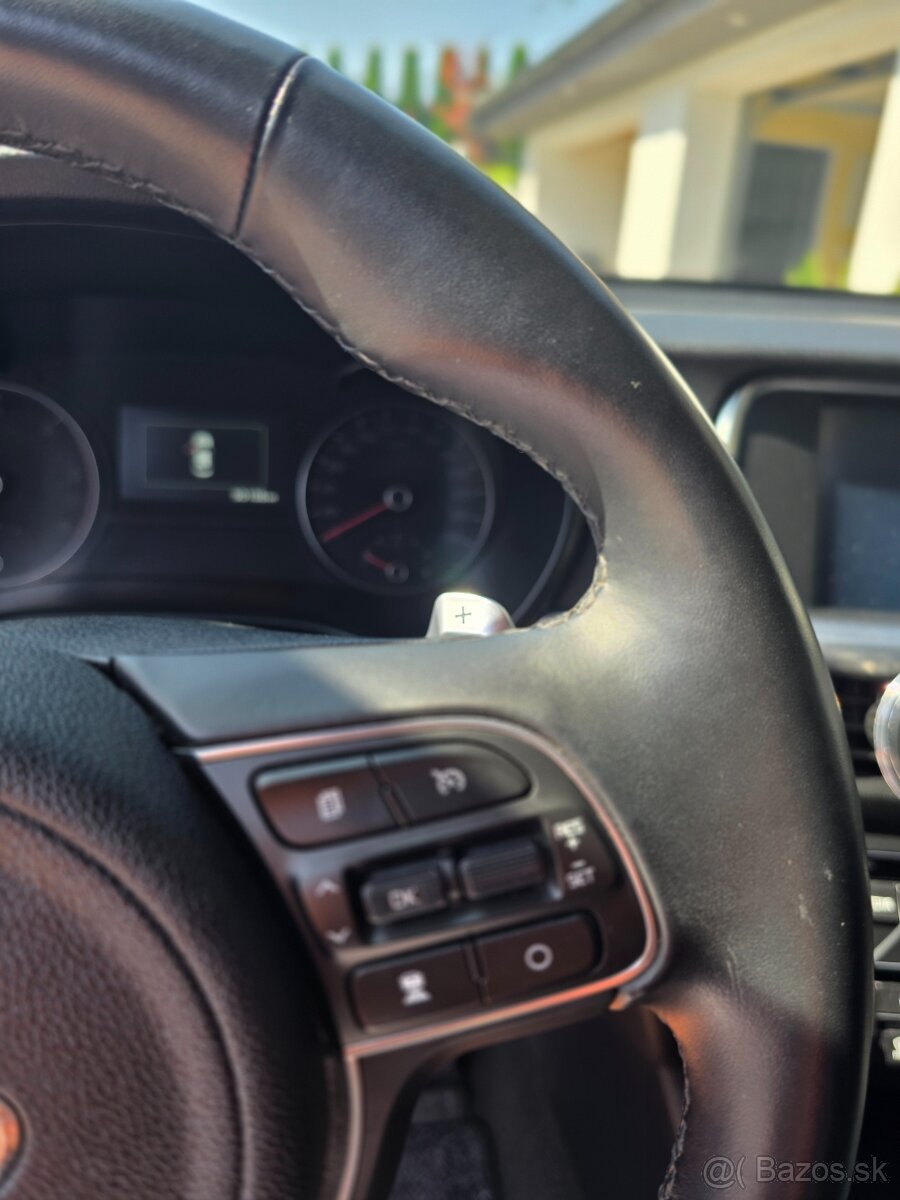 Kia Optima 1.7 crdi - 15