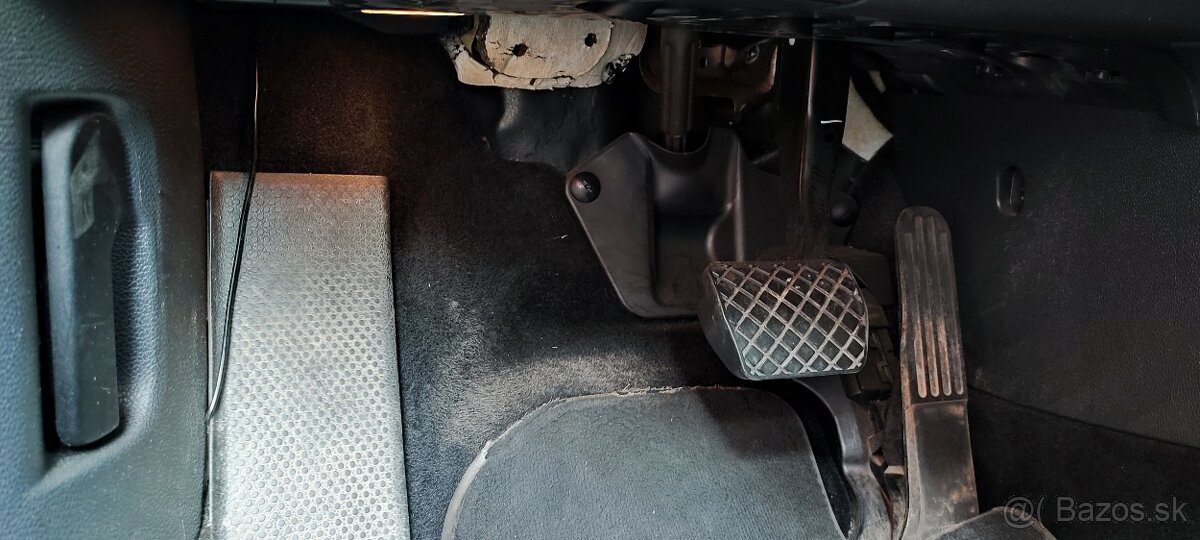 Volkswagen Golf 6 - 15