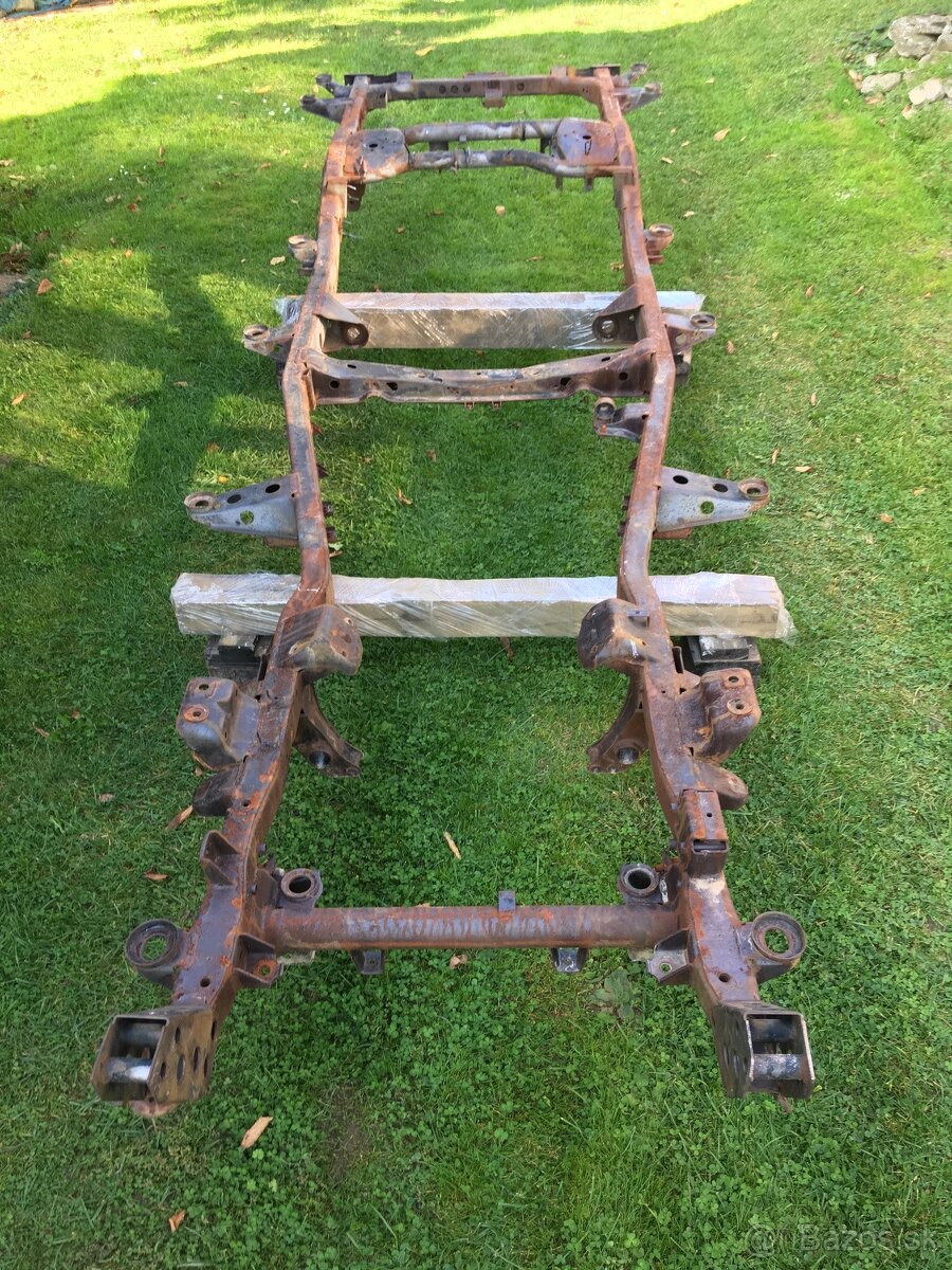 Hyundai galloper šasi pajero 1 - 15