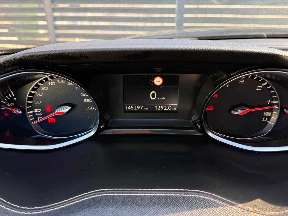 Peugeot 308 1.5 BlueHDi S&S GT Line - 15