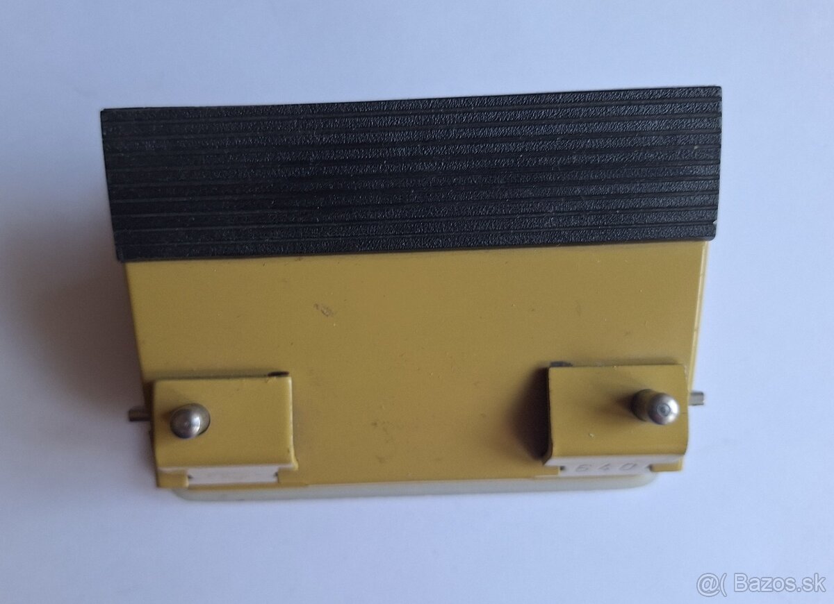 Kancelárske dierovače rôznych typov výrobcov SAX a LACO. - 15