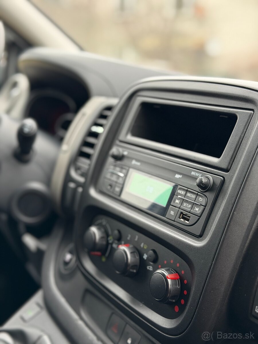 Renault Trafic 1.6 DCI L1H1 70kW - 15