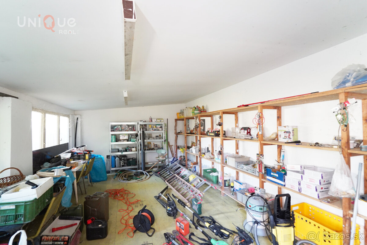 NA PREDAJ RODINNÝ DOM V OBCI LIPOVÉ NA VEĽKOM POZEMKU - 15