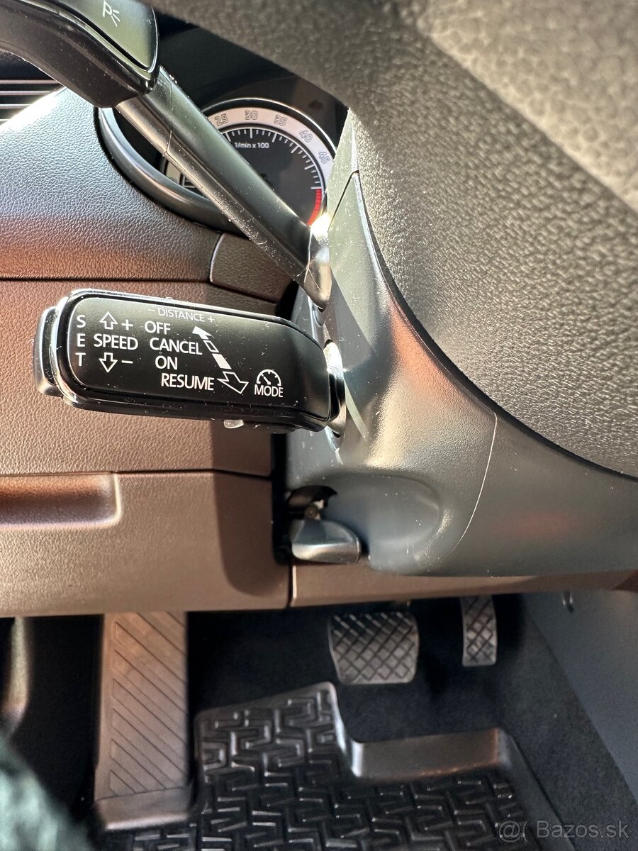 Škoda octavia combi scout - 15