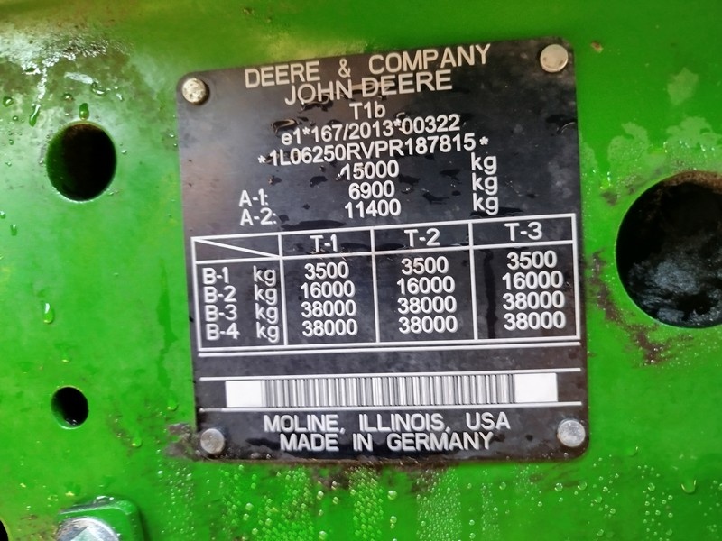 Traktor JOHN DEERE 6R250 - 15