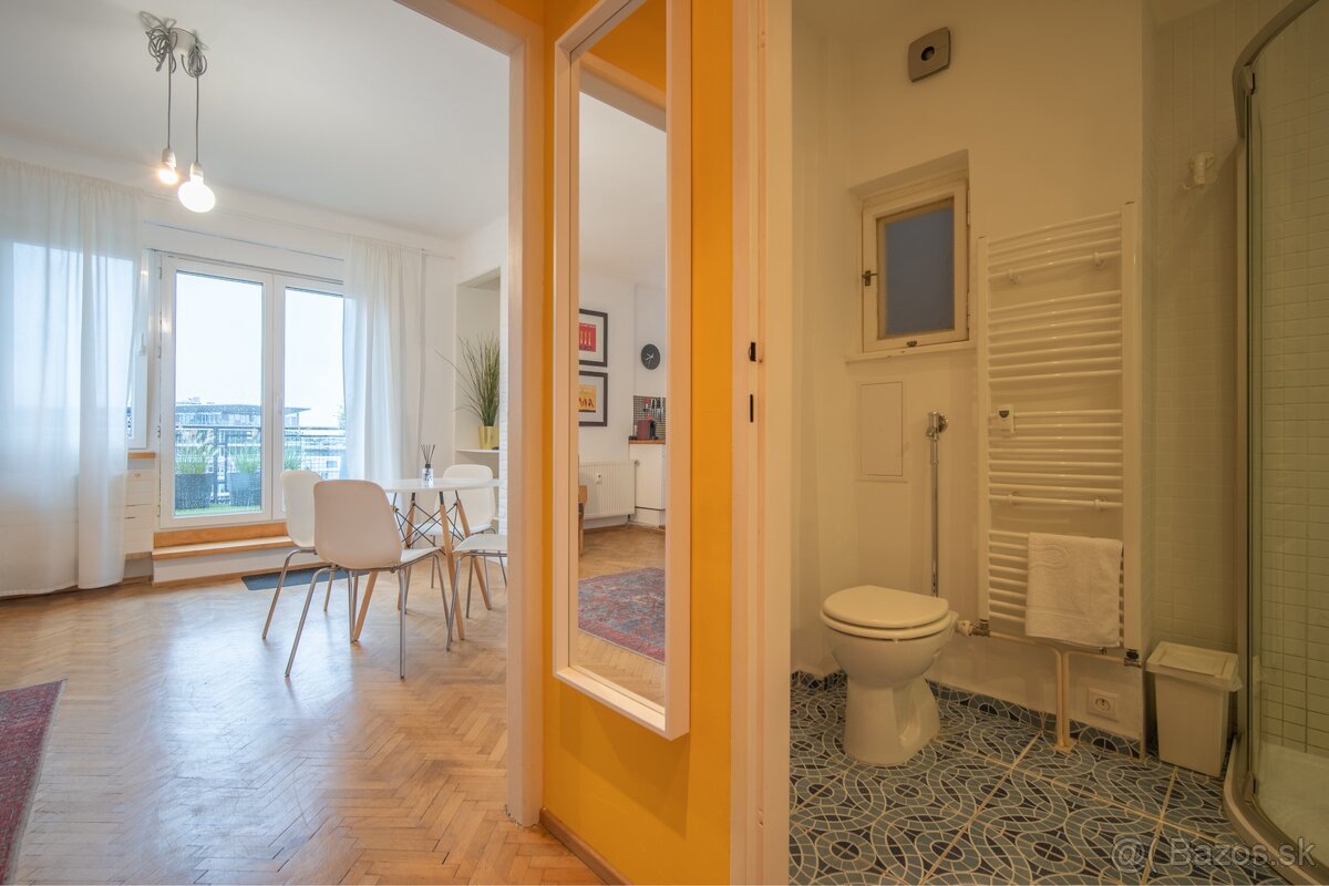 PREDAJ 2 izbový byt s veľkou terasou , Staré Mesto, Panenská - 15