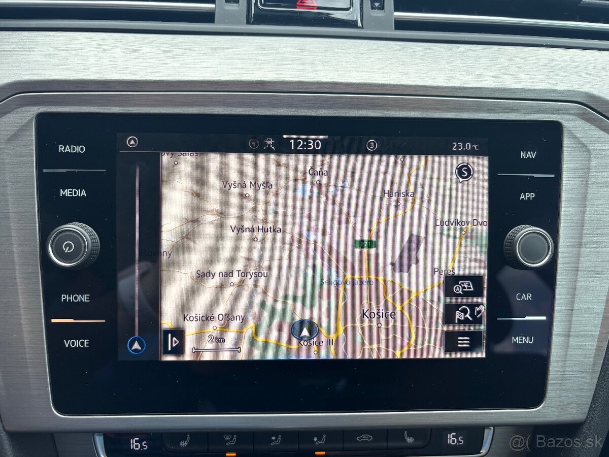 Volkswagen Passat Variant 2.0 TDI EVO Elegance DSG - 15