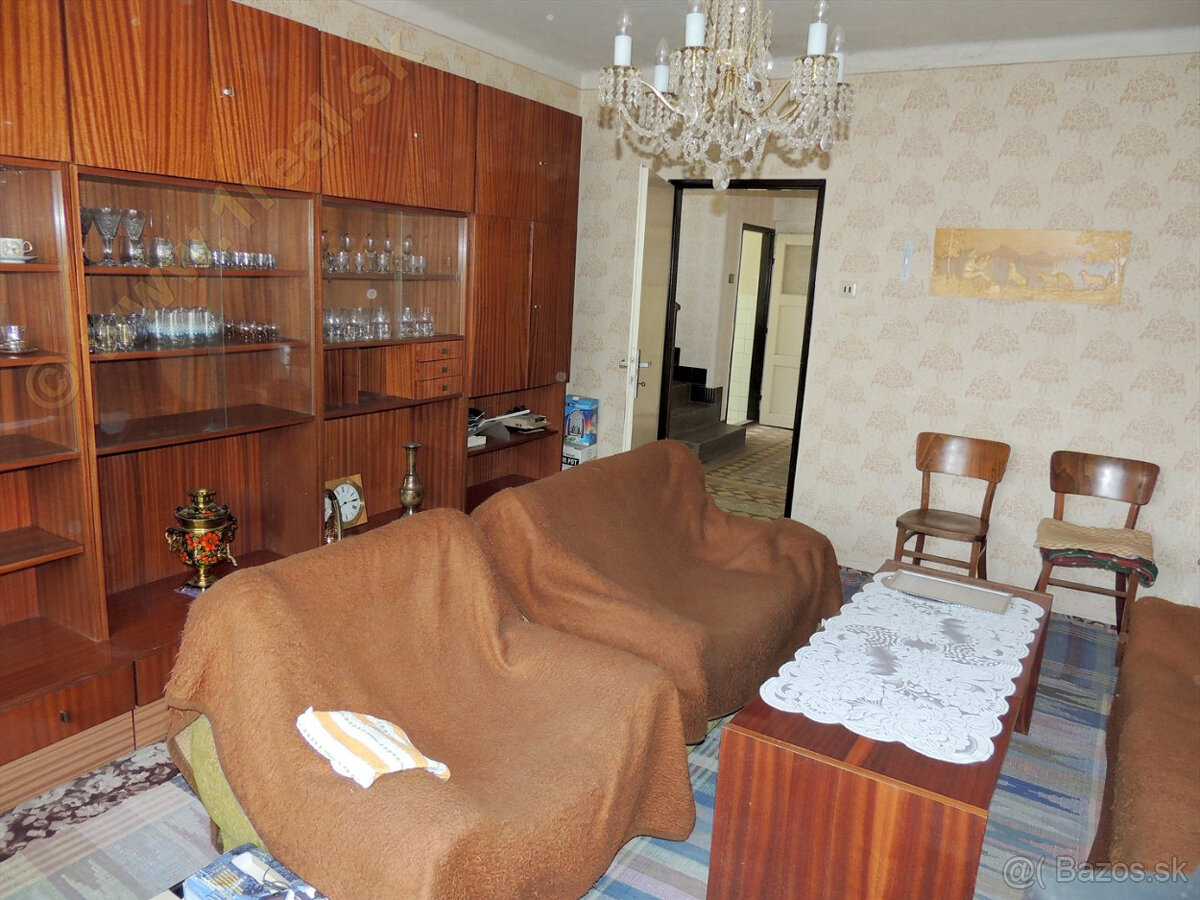 Predám rodinný dom s pozemkom Banská Bystrica Selce - 15
