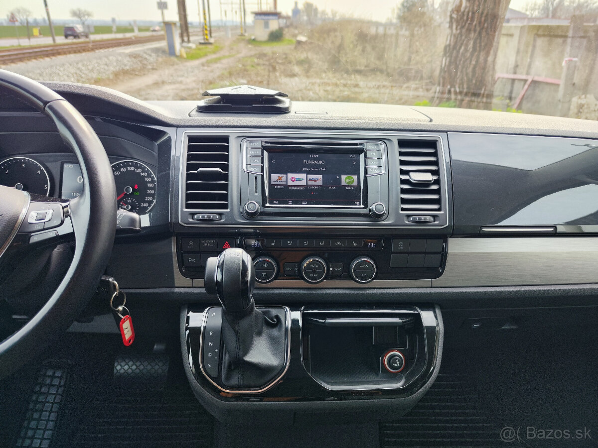 Volkswagen Multivan 2.0 BiTDI BMT Comfortline 4MOTION DSG - 15