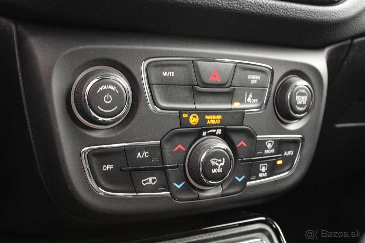 Jeep Compass 1.3 TURBO Night Eagle - 15