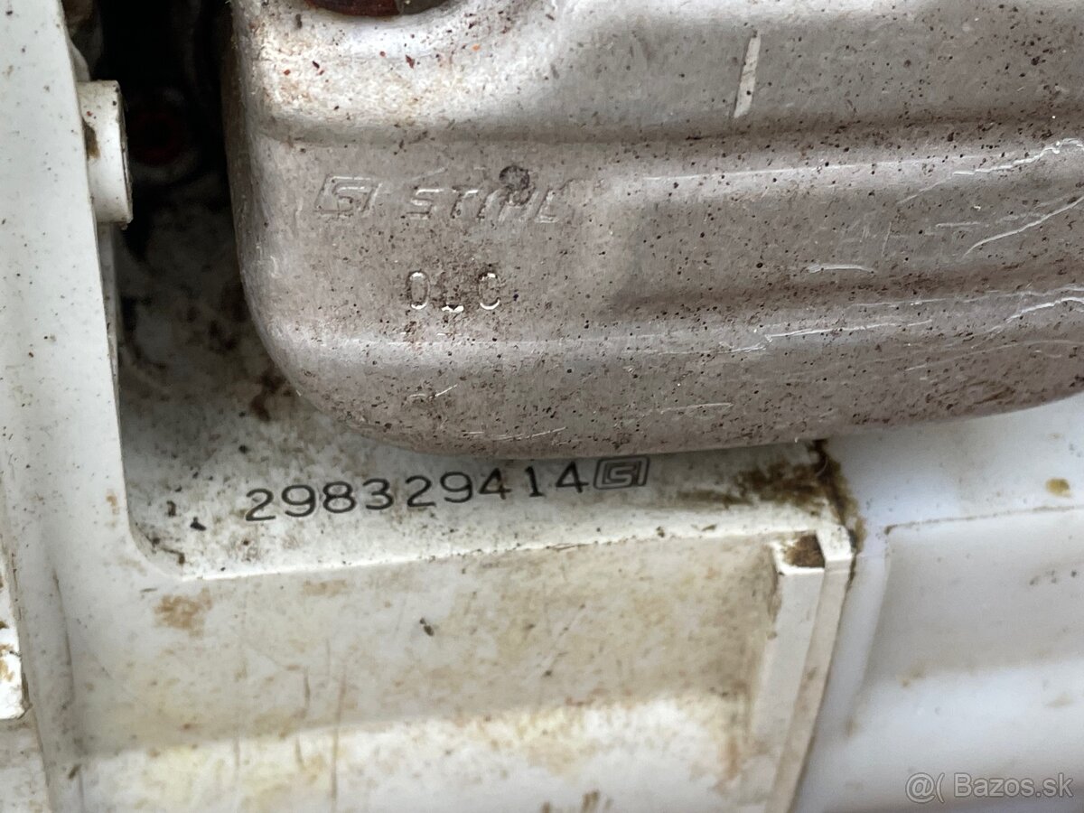 Predám motorovú pilu STIHL MS 211C - 15