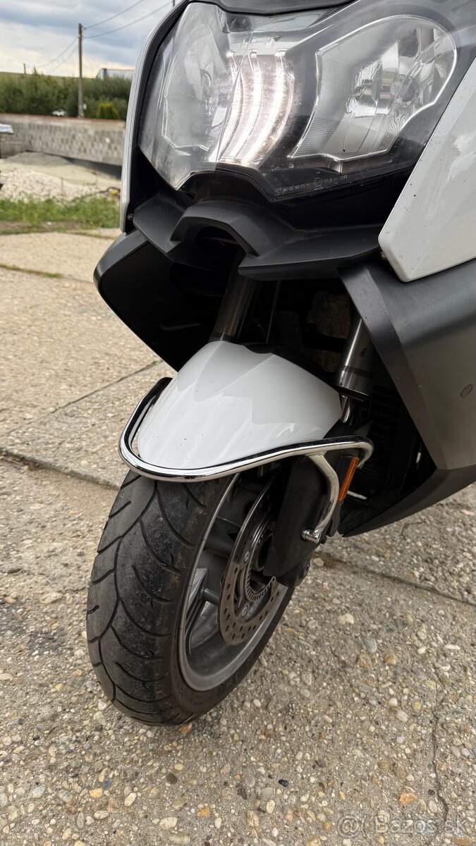 Maxiskúter BMW C 650 GT 8700km Akrapovič - 15