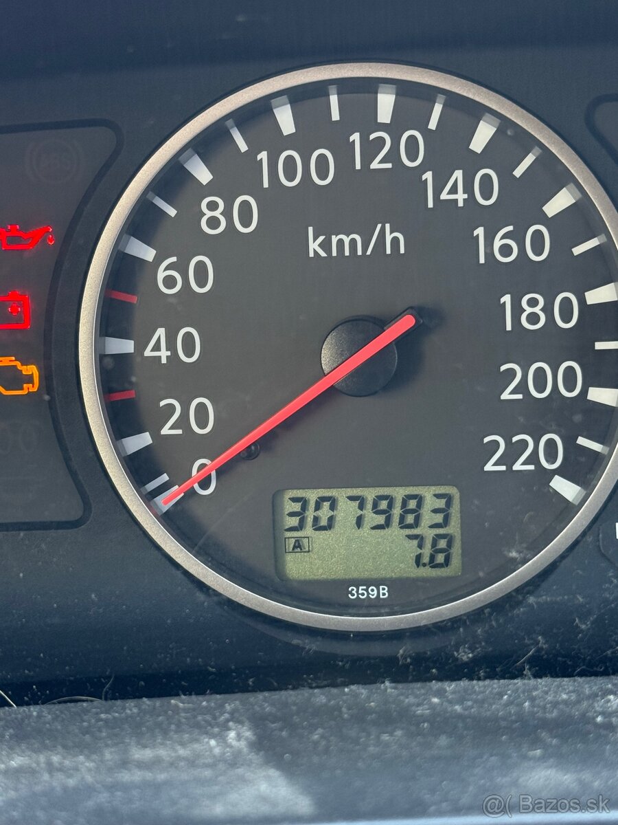 NISSAN XTRAIL T30 4x4, r.v.2005 - 15