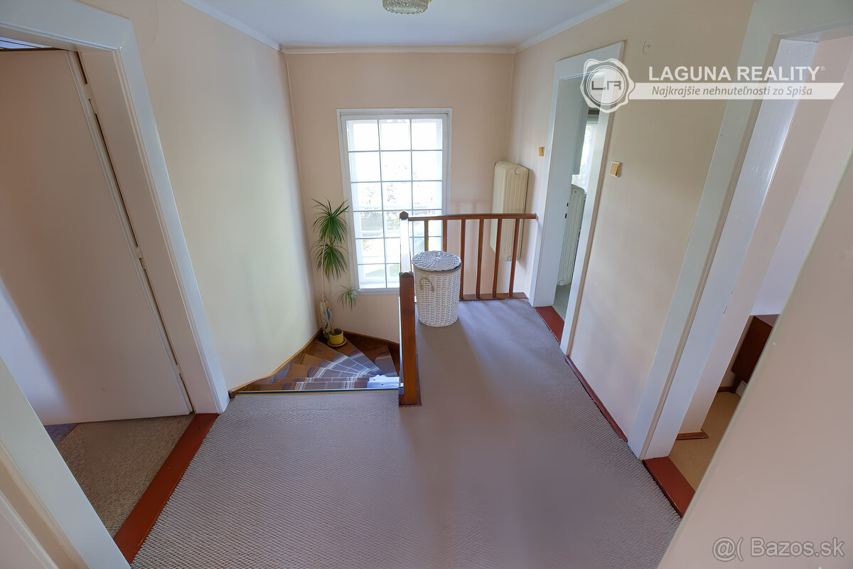 Atraktívny meštiansky dom s veľkou záhradou v Levoči - 15