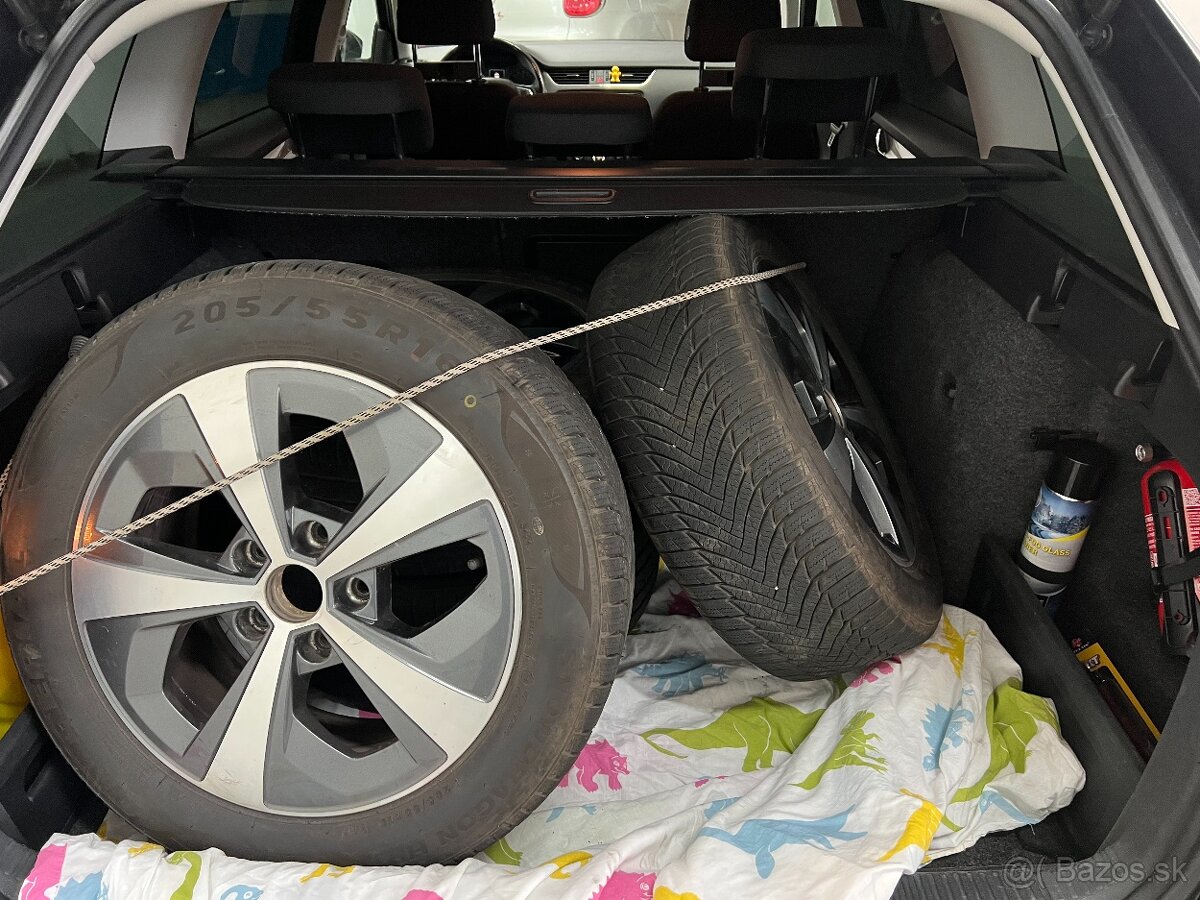 Škoda Octavia Kombi 1.6TDi TAŘNÉ ZAŘÍZENÍ NAVI ZIMNÍ ALU - 15