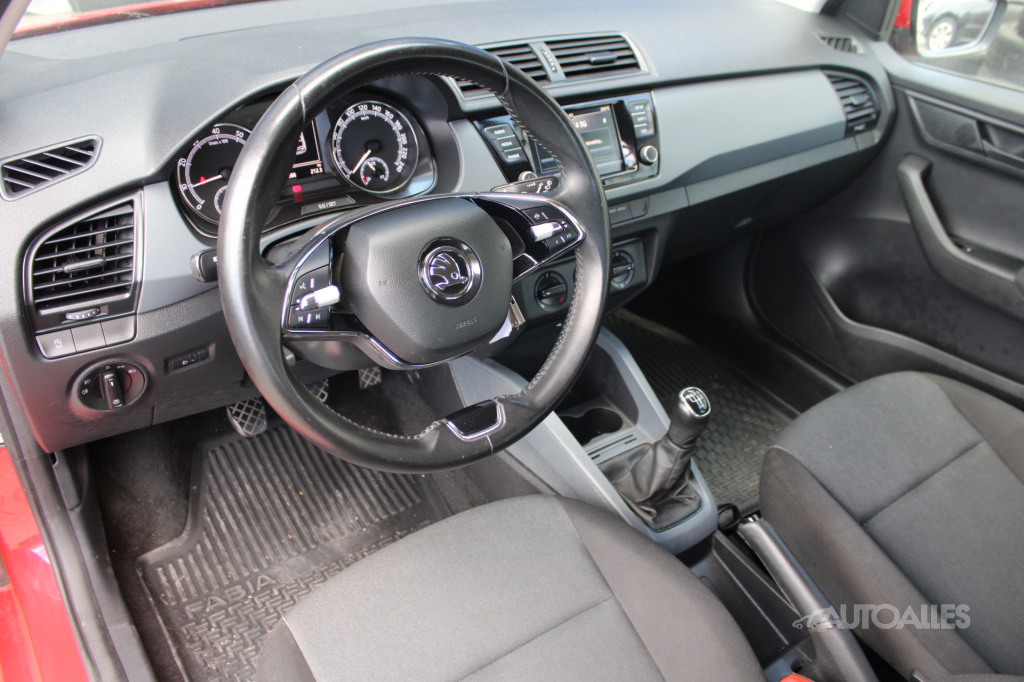 Škoda Fabia 1,0 TSi 70 kW ACTIVE - 15