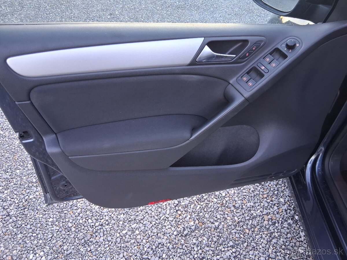 Volkswagen Golf 6 - 15